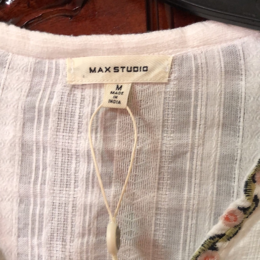 Max Studio - Picture 3 of 6